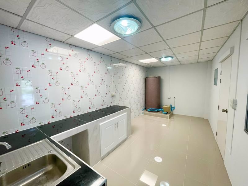 ขายด่วน-ขายถูก-รีโนเวทใหม่ทั้งหลัง-พร้อมเข้าอยู่-หมู่บ้านพฤกษา-64-1-ถนนเมน