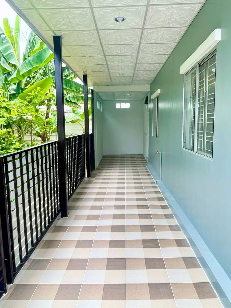 ขายด่วน-ขายถูก-รีโนเวทใหม่ทั้งหลัง-พร้อมเข้าอยู่-หมู่บ้านพฤกษา-64-1-ถนนเมน