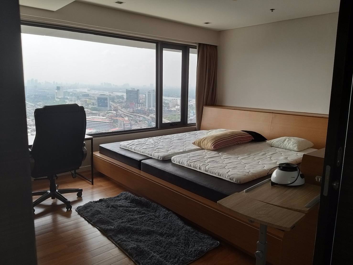 condo-for-rent-amanta-lumpini-2-bedroom-3-bathroom