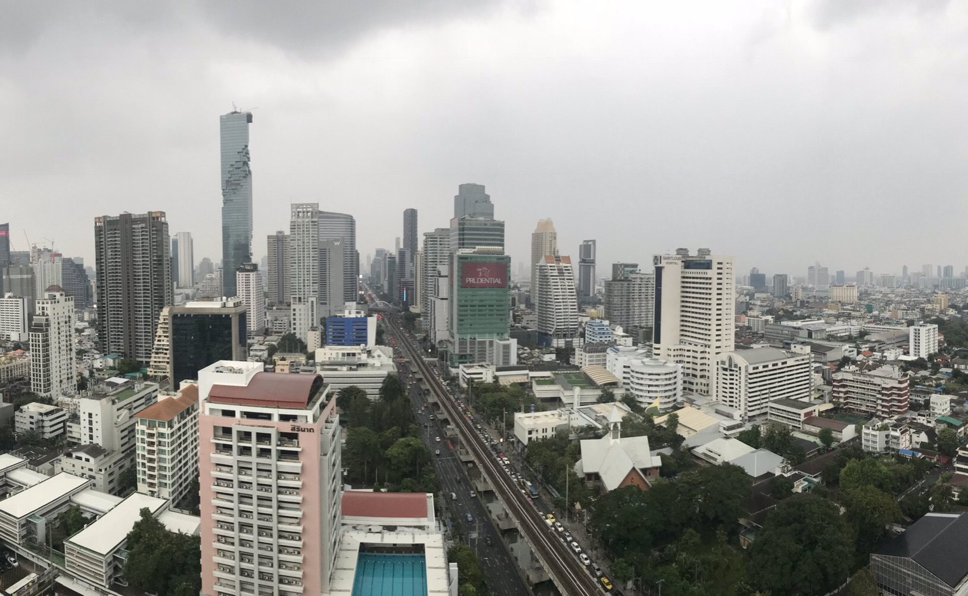 ด่วนขายเท่าทุน-diplomat-sathorn-คอนโด-super-luxury-ติด-bts-สุรศักดิ์-ถูกสุดๆๆๆ