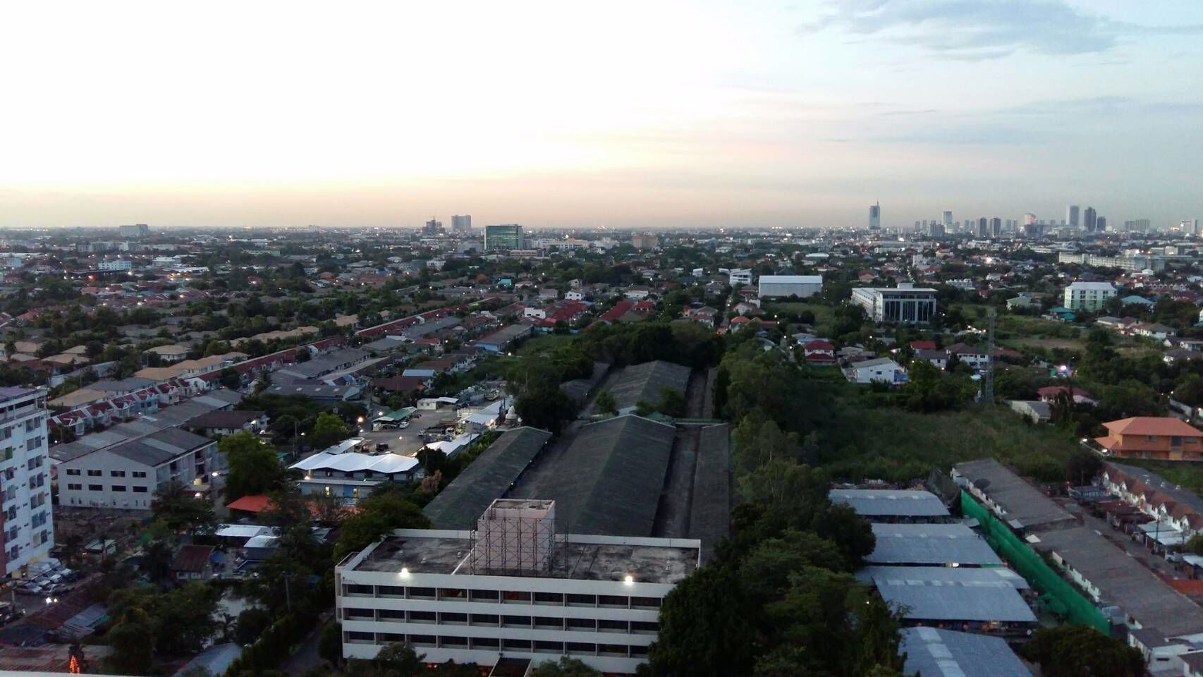 ขาย-the-hotel-condo-2-ห้องนอน-ขนาด-58-ตรม-ชั้น-18-ติดสถานีรถไฟฟ้าสายสีม่วง-สถานีบางกระสอ-ตรงข้าม-b