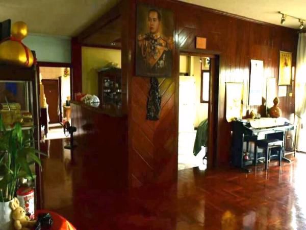 ขายบ้านสวย-รามอินทรากม8-เนื้อที่-370-ตารางวา-ห่างสถานีรถไฟฟ้า-500-เมตร