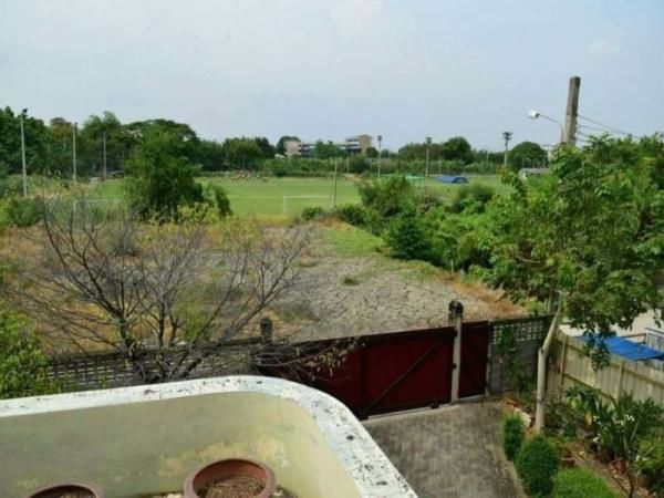 ขายบ้านสวย-รามอินทรากม8-เนื้อที่-370-ตารางวา-ห่างสถานีรถไฟฟ้า-500-เมตร