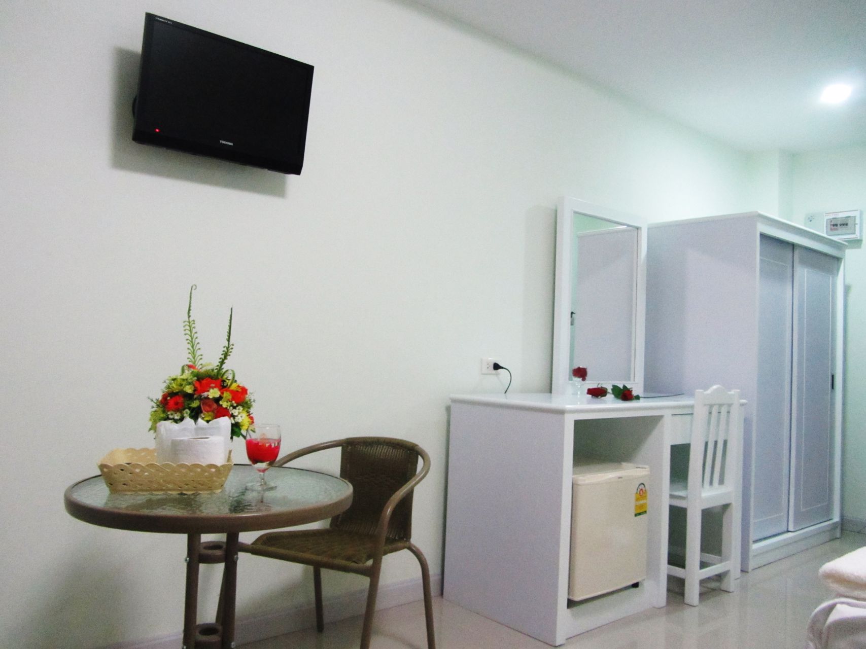 ขายกิจการโรงแรม-พร้อมดำเนินธุรกิจได้ทันที-เป็นโรงแรมระดับ-3-ดาว-โรงแรม-สะอาด-ใหม่-ตกแต่งเฟอร์นิเจอร์