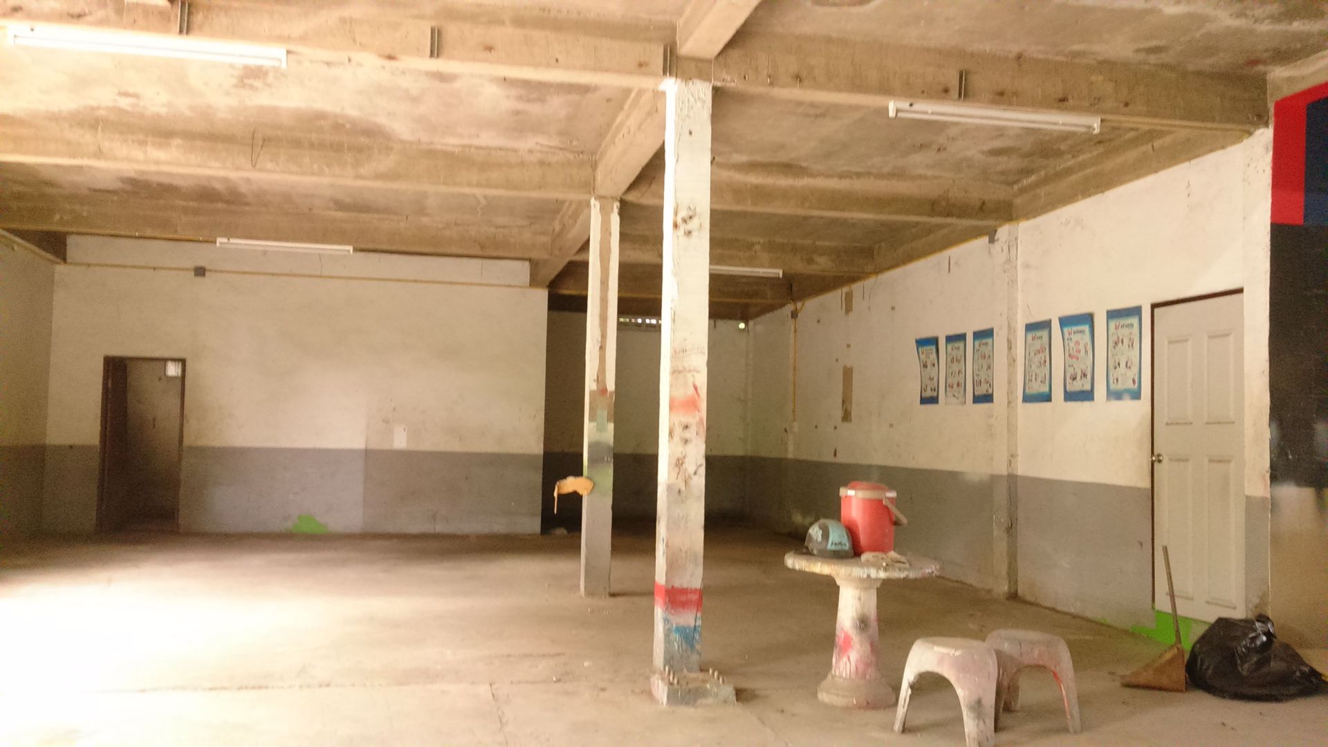 ให้เช่าที่ดินพร้อมสิ่งปลูกสร้าง-ประมาณ1-ไร่-ติดถนนใหญ่ร่มเกล้า-ทางเข้าสนามบินสุวรรณภูมิ-กทม