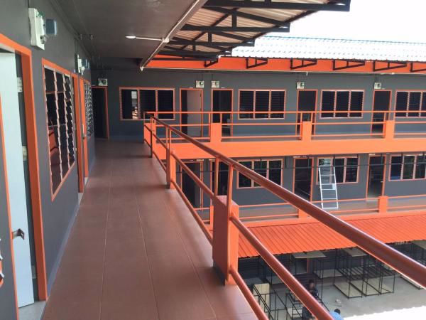 ขายหอพักปรับปรุงใหม่-3ชั้น-วิวภูเขา-36-ห้อง-โซนเศรษฐกิจ-ร้านค้า-มินิมาร์ท-ตลาด-มหาวิทยาลัยแม่โจ้