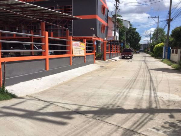 ขายหอพักปรับปรุงใหม่-3ชั้น-วิวภูเขา-36-ห้อง-โซนเศรษฐกิจ-ร้านค้า-มินิมาร์ท-ตลาด-มหาวิทยาลัยแม่โจ้