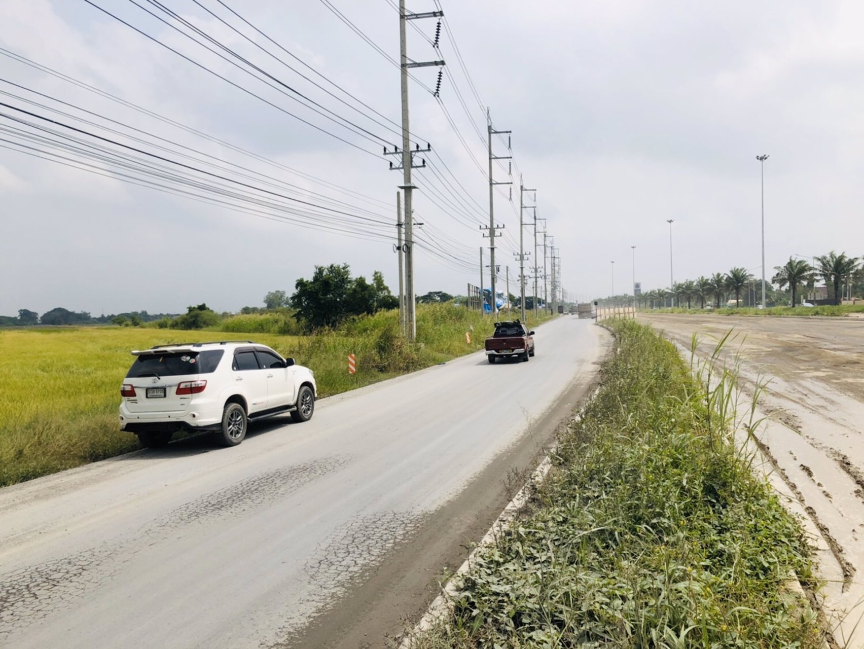 ขายที่ดินสวย-ที่ดินเปล่าเนื้อที่-12ไร่-575ตรว-บริเวณวงแหวนราชพฤกษ์ปทุมธานี-แยกไทด๊อย-