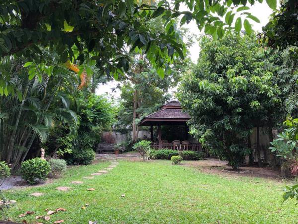 ขายด่วน-บ้านสวยใกล้รถไฟฟ้า-ต่ำกว่าราคาประเมิน-ห่างสถานีรถไฟฟ้าสายสีชมพู-สถานีลาดปลาเค้าเพียง-500-เม