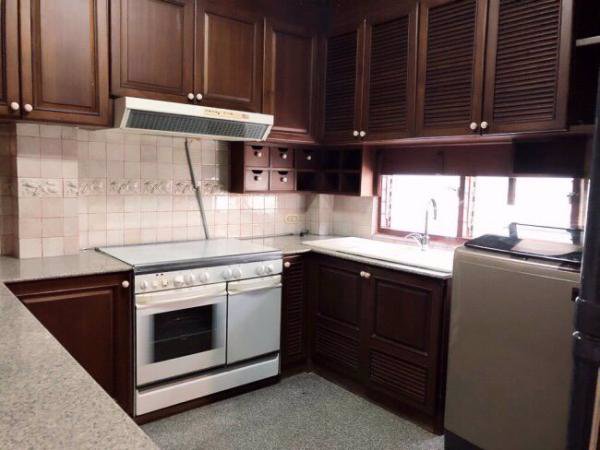 ให้เช่าบ้าน-2-ชั้น-สันทราย-เนื้อที่-84-ตารางวา-เฟอร์นิเจอร์บิ้วอินด้วยไม้สักทองทั้งหลัง