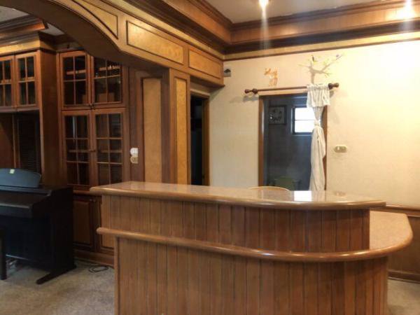 ให้เช่าบ้าน-2-ชั้น-สันทราย-เนื้อที่-84-ตารางวา-เฟอร์นิเจอร์บิ้วอินด้วยไม้สักทองทั้งหลัง