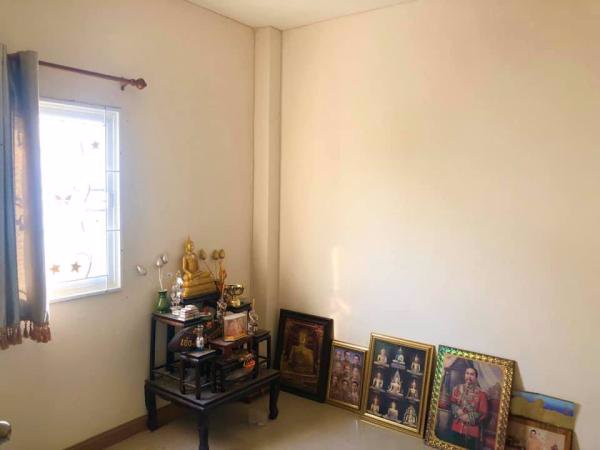 ขายด่วน-บ้านสวยๆราคาถูกๆ-ทาวน์เฮ้าส์-2ชั้น-พื้นที่-25ตรว-หลังมุมต่อเติมครบ