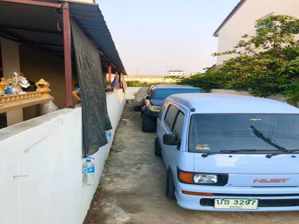 ขายด่วน-บ้านสวยๆราคาถูกๆ-ทาวน์เฮ้าส์-2ชั้น-พื้นที่-25ตรว-หลังมุมต่อเติมครบ