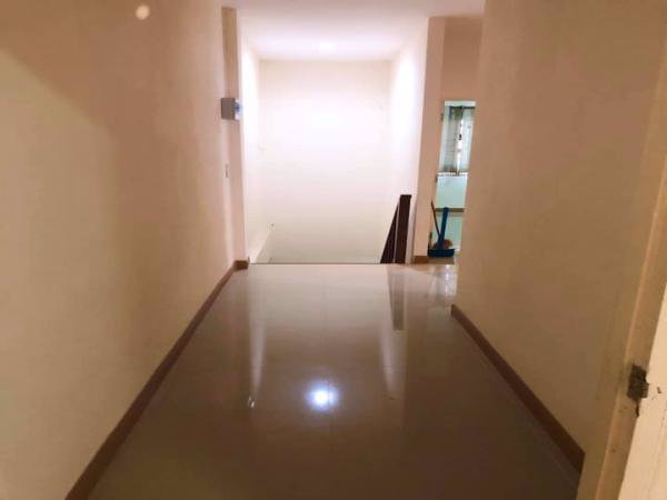 ขายด่วน-บ้านสวยๆราคาถูกๆ-ทาวน์เฮ้าส์-2ชั้น-พื้นที่-25ตรว-หลังมุมต่อเติมครบ