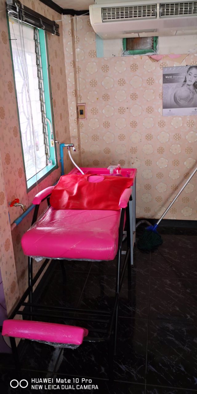 ให้เช่าร้านตัดผมชายและเสริมสวยในร้านเดียวกันพร้อมอุปกรณ์-ซอยรามคำแหง182