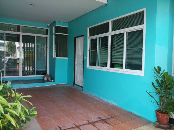 ขายทาวน์เฮ้าส์-the-miracle-สาทร-กัลปพฤกษ์-ขายต่ำกว่าทุน-เนื้อที่-237-ตรวา