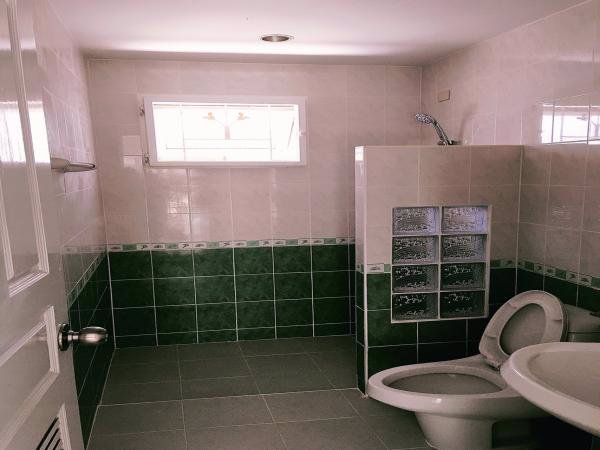 ขายบ้านเดี่ยว-2-ชั้น-63-ตรว-4-ห้องนอน-3-ห้องน้ำ-หมู่บ้านธันยบดี-ใกล้เซ็นทรัลเวสต์เกต