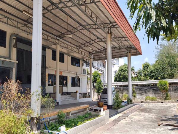 อาคารสำนักงานและโกดัง-พระราม-2-พื้นที่สีม่วงอ1-4-รววมอาคารพักคนงาน-2-ชั้น-10-ห้อง-