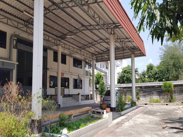 อาคารสำนักงานและโกดัง-พระราม-2-พื้นที่สีม่วงอ1-4-รววมอาคารพักคนงาน-2-ชั้น-10-ห้อง-