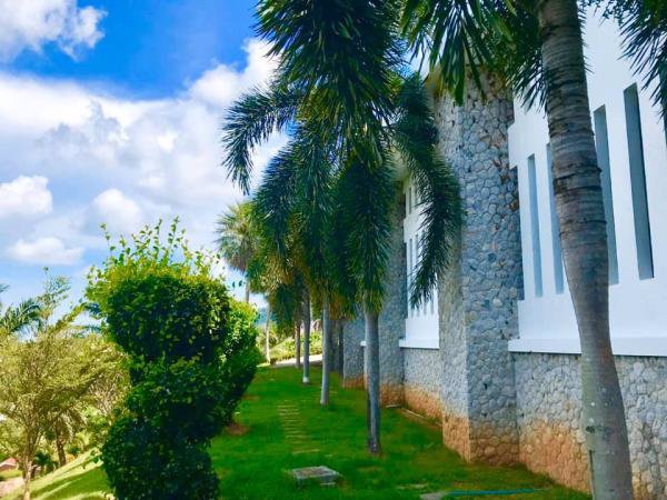 ขายด่วน-บ้านพักตากอากาศหรู-เป็นพูลวิลล่าทรงไทยฉลอง-อเมือง-จภูเก็ต-อยู่บนเขาซีวิว-เห็นอ่าวฉลอง