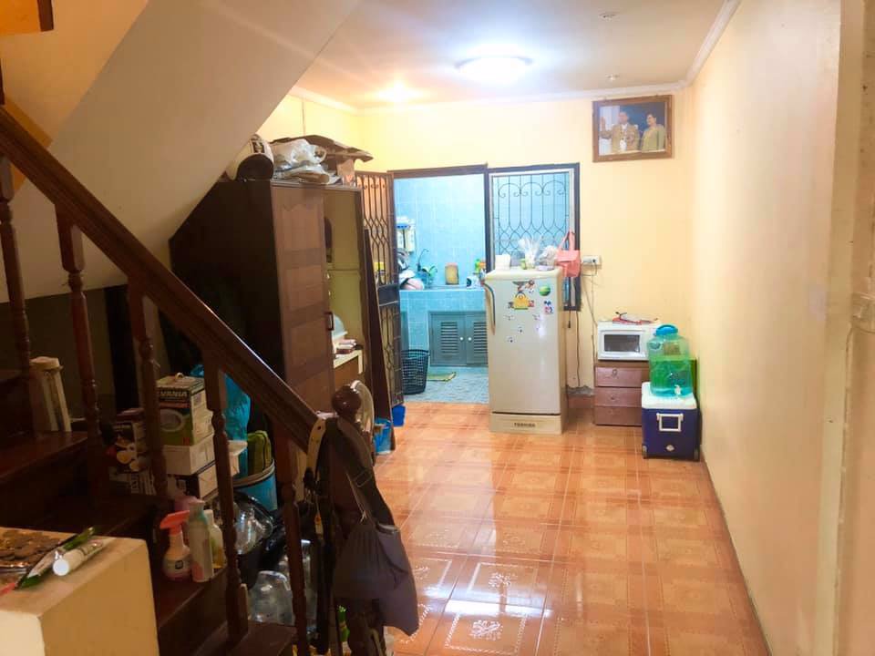 ขายด่วนๆ-ทาวน์เฮ้าส์-2ชั้น-16ตรว-หมู่บ้าน-ฟ้ารังสิต-คลองสี่