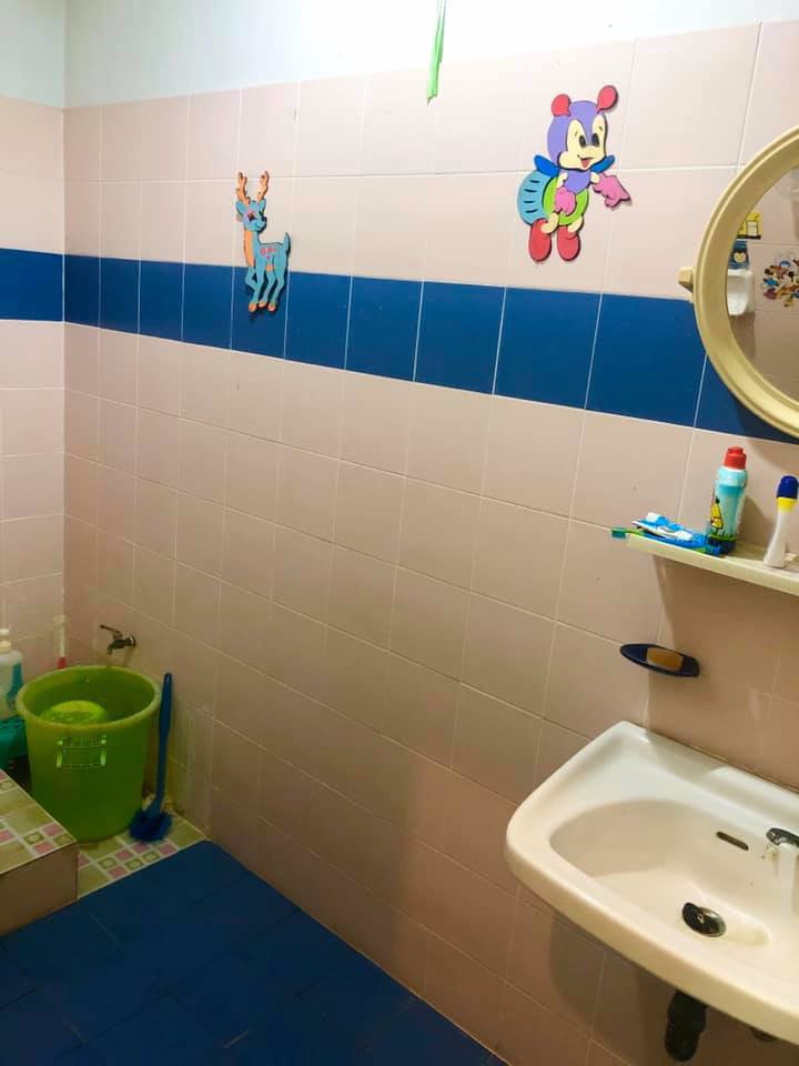 ขายด่วนๆ-ทาวน์เฮ้าส์-2ชั้น-16ตรว-หมู่บ้าน-ฟ้ารังสิต-คลองสี่