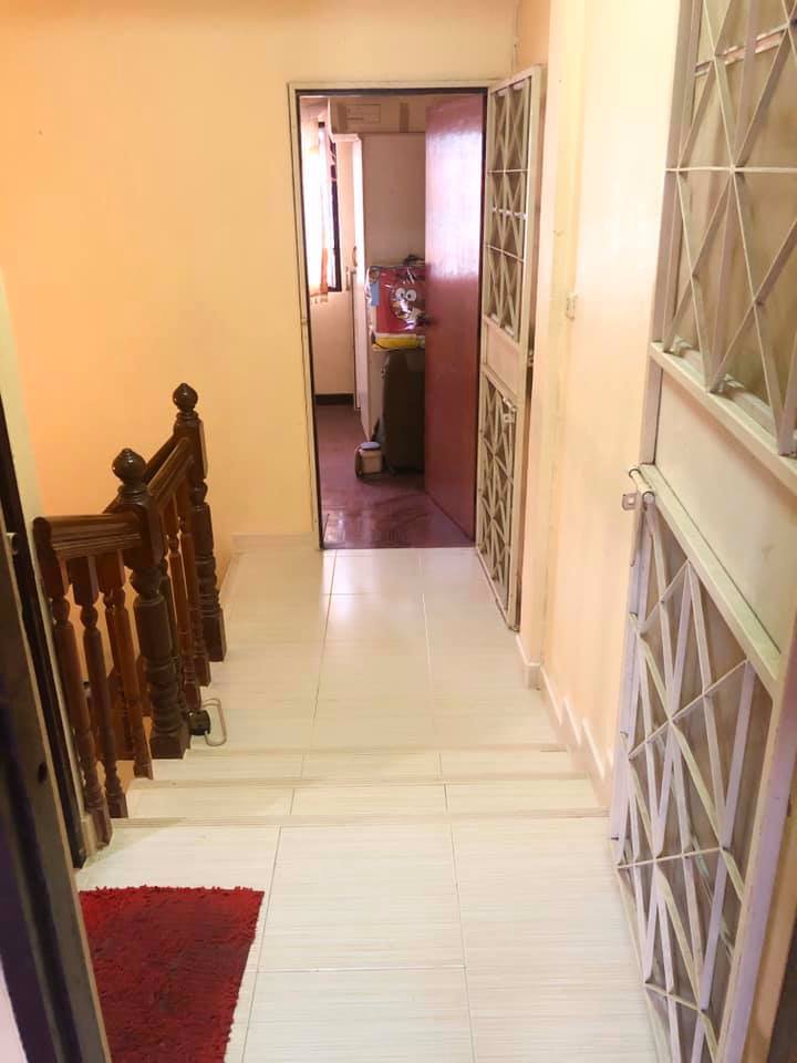 ขายด่วนๆ-ทาวน์เฮ้าส์-2ชั้น-16ตรว-หมู่บ้าน-ฟ้ารังสิต-คลองสี่