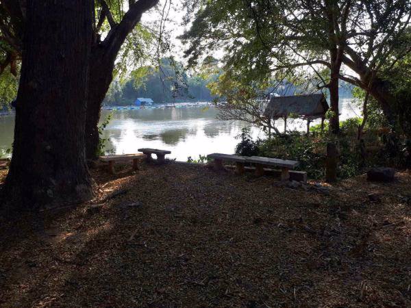 ขายบ้าน-2-หลัง-พร้อมที่ดินริมแม่น้ำแควน้อย-กาญจนบุรี-เนื้อที่-100-927-ไร่