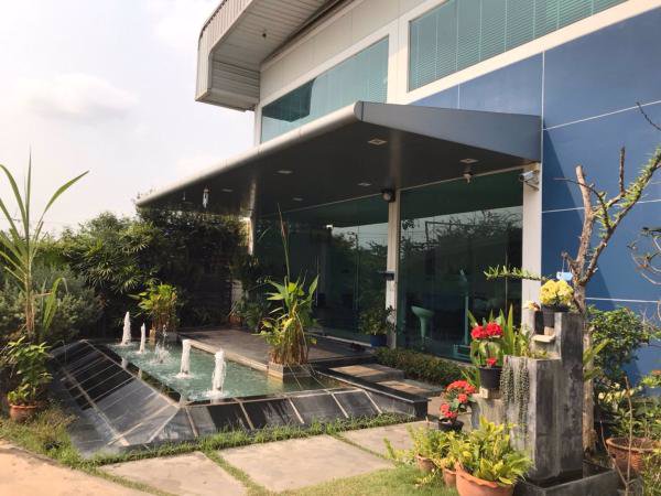 ขายอาคารสำนักงานพร้อมโกดังเก็บสินค้า-เนื้อที่-1-ไร่-ธัญบุรี-ปทุมธานี