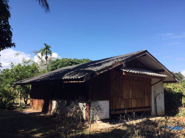 ขายที่ดินแม่ริม-6-2-33-ไร่-ติดลำเหมือง-น้ำไหลตลอดปี-วิวภูเขา-พร้อมบ้านหนึ่งหลัง