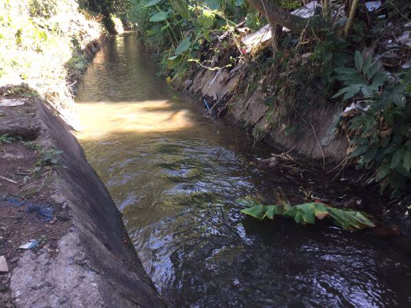 ขายที่ดินแม่ริม-6-2-33-ไร่-ติดลำเหมือง-น้ำไหลตลอดปี-วิวภูเขา-พร้อมบ้านหนึ่งหลัง