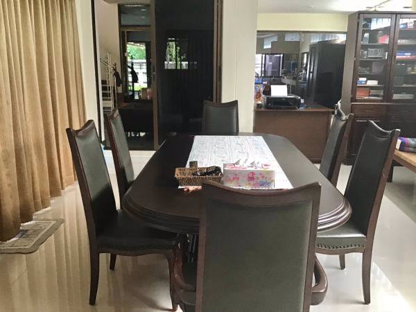 ขายบ้านสวย-พร้อมบ่อปลาและศาลาพักผ่อน-เนื้อที่-171-ตารางวา-ติดถนน-3-ด้าน