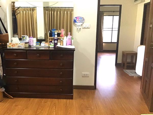 ขายบ้านสวย-พร้อมบ่อปลาและศาลาพักผ่อน-เนื้อที่-171-ตารางวา-ติดถนน-3-ด้าน