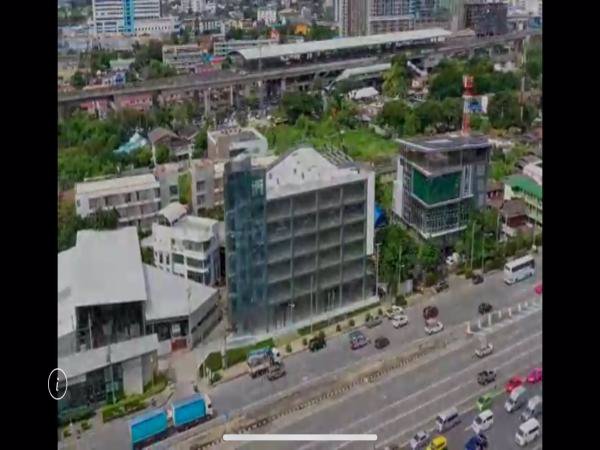 ขายด่วน-อาคารสำนักงานใหม่เอี่ยม-ติดถนนใหญ่-ใกล้มอเตอร์เวย์