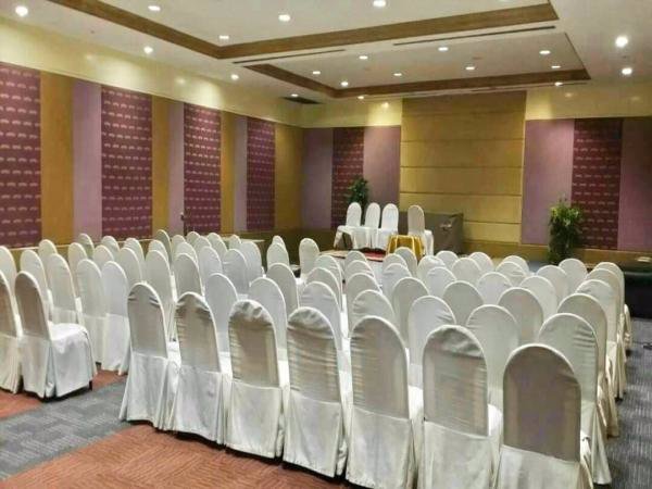 ขายโรงแรม-ติดถนนสุขุมวิท-ใจกลางเมืองชลบุรี-เนื้อที่-5-0-92-ไร่-โรงแรมขนาดความสูง-7-ชั้น