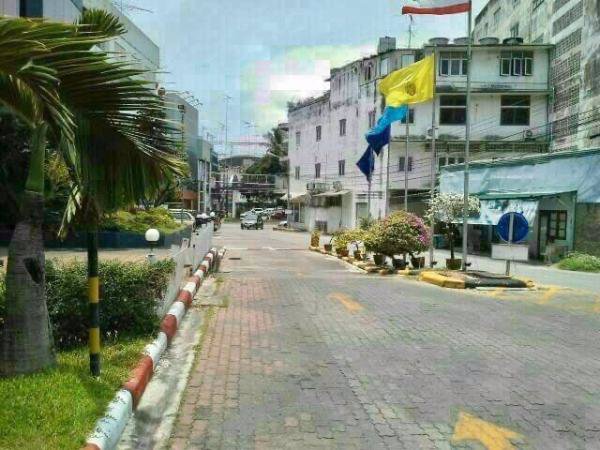 ขายโรงแรม-ติดถนนสุขุมวิท-ใจกลางเมืองชลบุรี-เนื้อที่-5-0-92-ไร่-โรงแรมขนาดความสูง-7-ชั้น