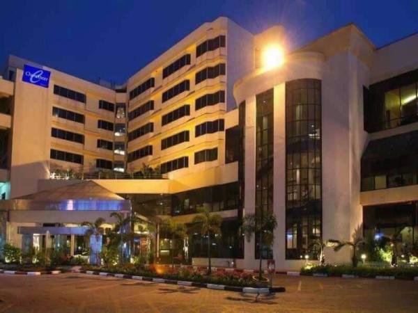 ขายโรงแรม-ติดถนนสุขุมวิท-ใจกลางเมืองชลบุรี-เนื้อที่-5-0-92-ไร่-โรงแรมขนาดความสูง-7-ชั้น