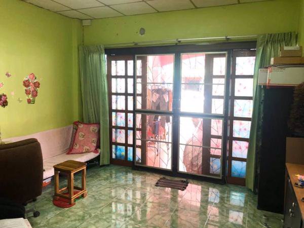 ขายด่วน-ทาวน์เฮ้าส์-2-ชั้น-หมู่บ้าน-ดีดี-แลนด์-เฟส2-พื้นที่-16-ตรว