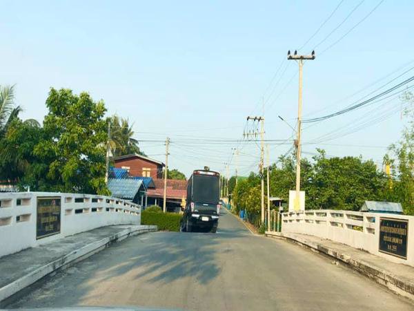 ขายด่วน-ที่ดินแปลงสวย-ราคาถูก-หน้ากว้างติดมุมถนน-2ด้าน-จำนวน-4ไร่-สามารถแบ่งซื้อได้-ทำเลดี-คลองหลวง