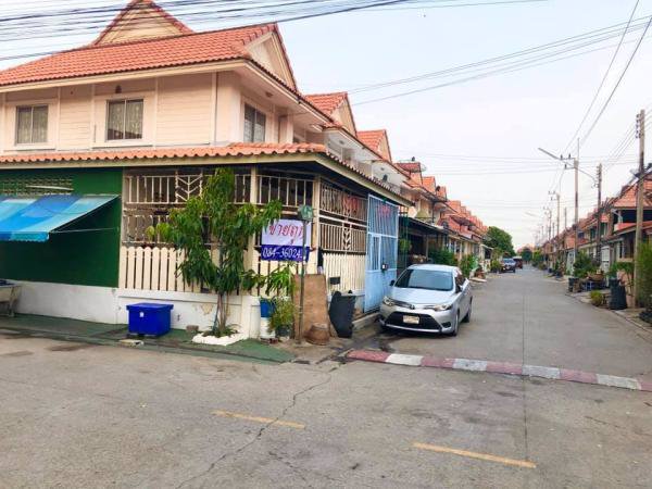 ขายด่วน-ขายถูก-ทาวน์เฮ้าส์-2ชั้น-หมู่บ้าน-พฤกษาc-พื้นที่-24-ตรว-หลังมุม-3
