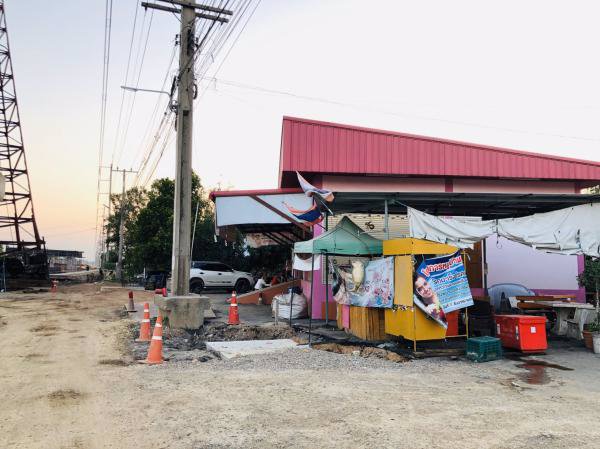 ขายถูกที่ดินติดถนนใหญ่-อสามโคก-ที่ดินสวยมาก-ขนาด-10-3-57-ไร่-มีสิ่งปลูกสร้าง