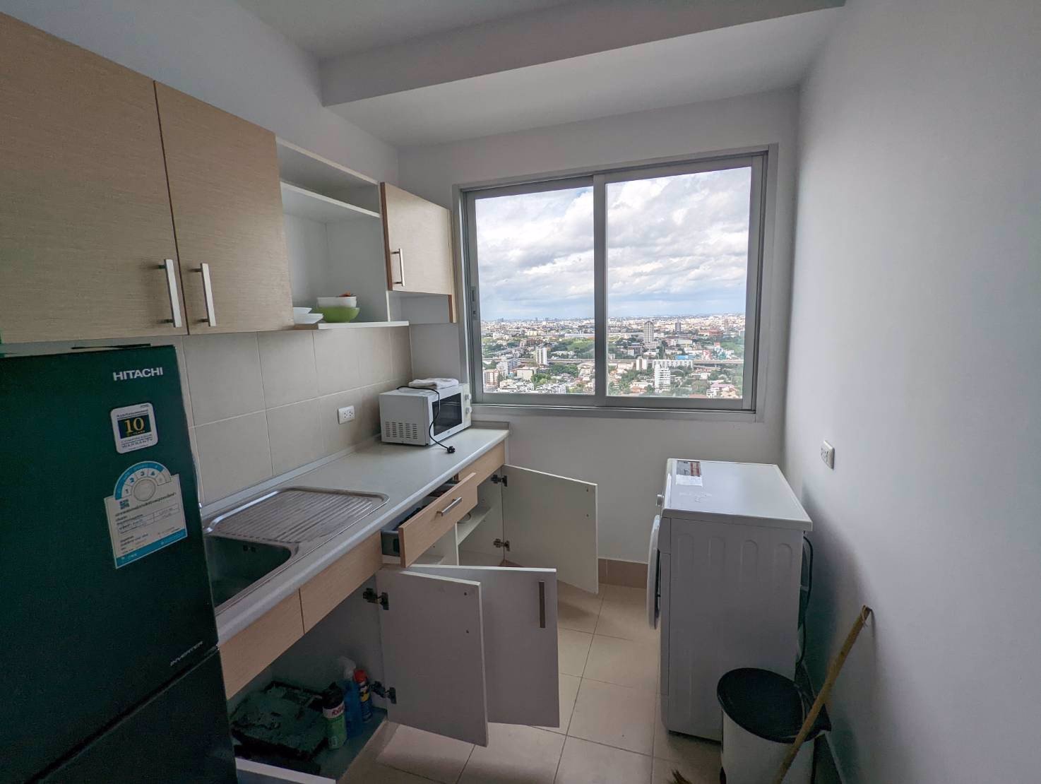 ห้องใหญ่-เช่าราคาเล็ก-ให้เช่าคอนโด-ศุภาลัย-เอกมัย-ทองหล่อ-55-ตรม-ชั้น-37-สูงวิวสวย-เฟอร์ครบ