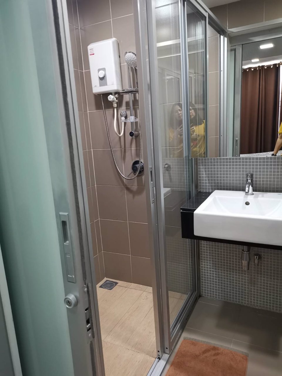 คอนโด-the-colory-vivid-ซอยประชาราษฎร์บำเพ็ญซอย-6