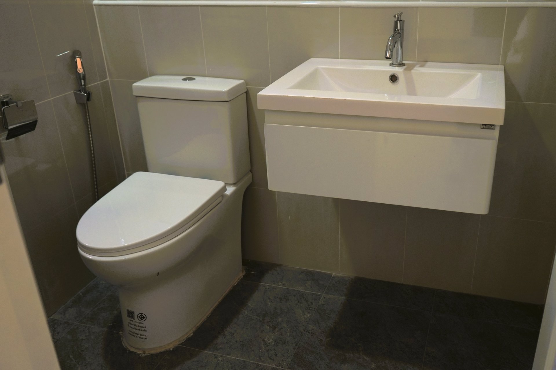 ขายด่วน-อาคารพานิชย์ชั้นเดียวสร้างใหม่-ติดถนนหลัก-อเมือง-จเชียงราย