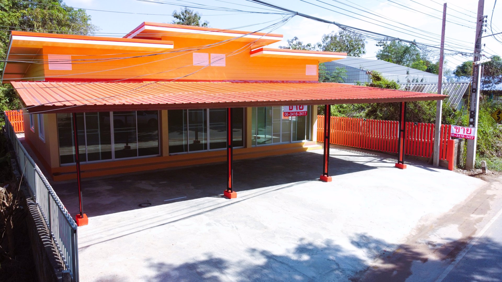 ขายด่วน-อาคารพานิชย์ชั้นเดียวสร้างใหม่-ติดถนนหลัก-อเมือง-จเชียงราย