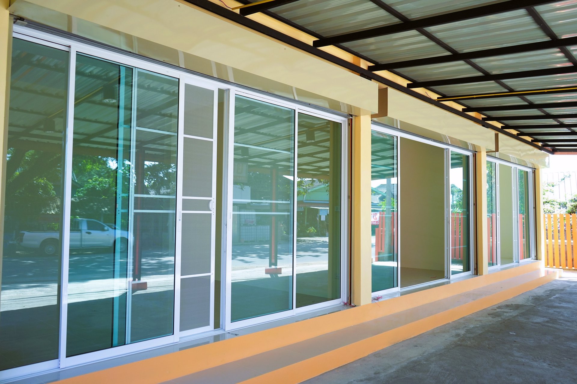 ขายด่วน-อาคารพานิชย์ชั้นเดียวสร้างใหม่-ติดถนนหลัก-อเมือง-จเชียงราย