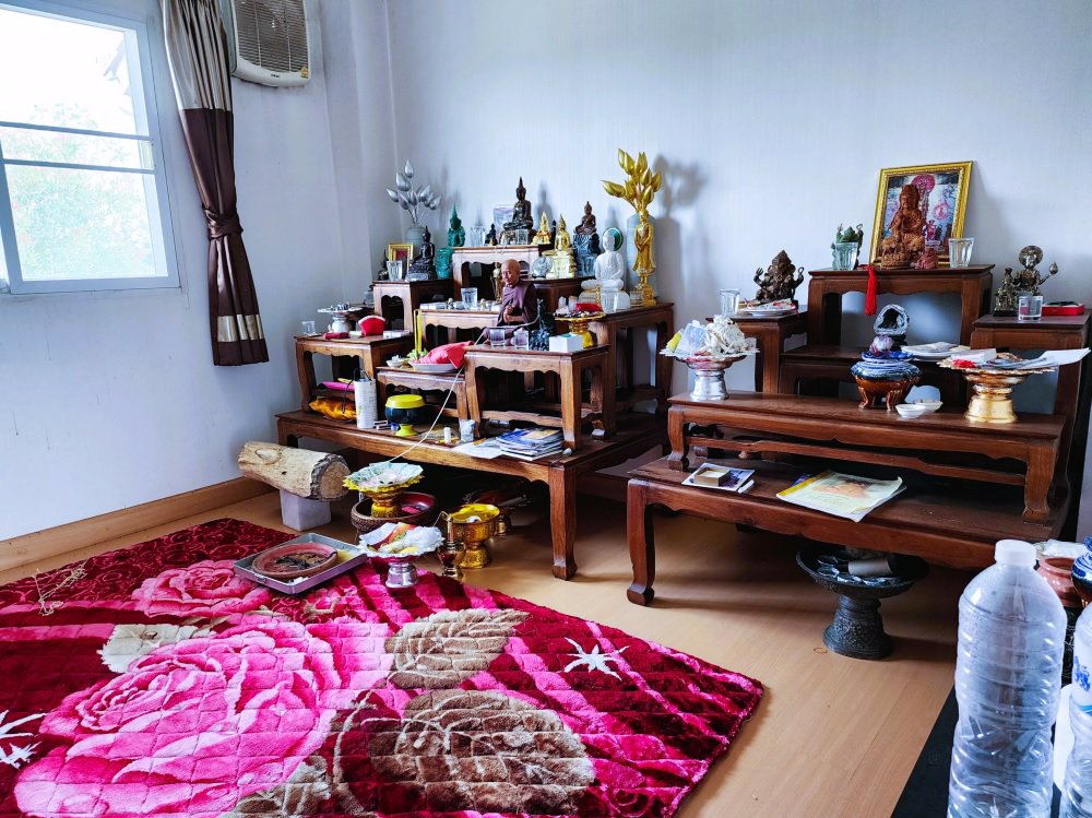 บ้านหรู-ติดแม่น้ำ-ตรงข้ามสนามกอล์ฟ-วิวภูเขา-บนเนื้อที่ขนาดใหญ่-4-ไร่-ขายด่วนๆ