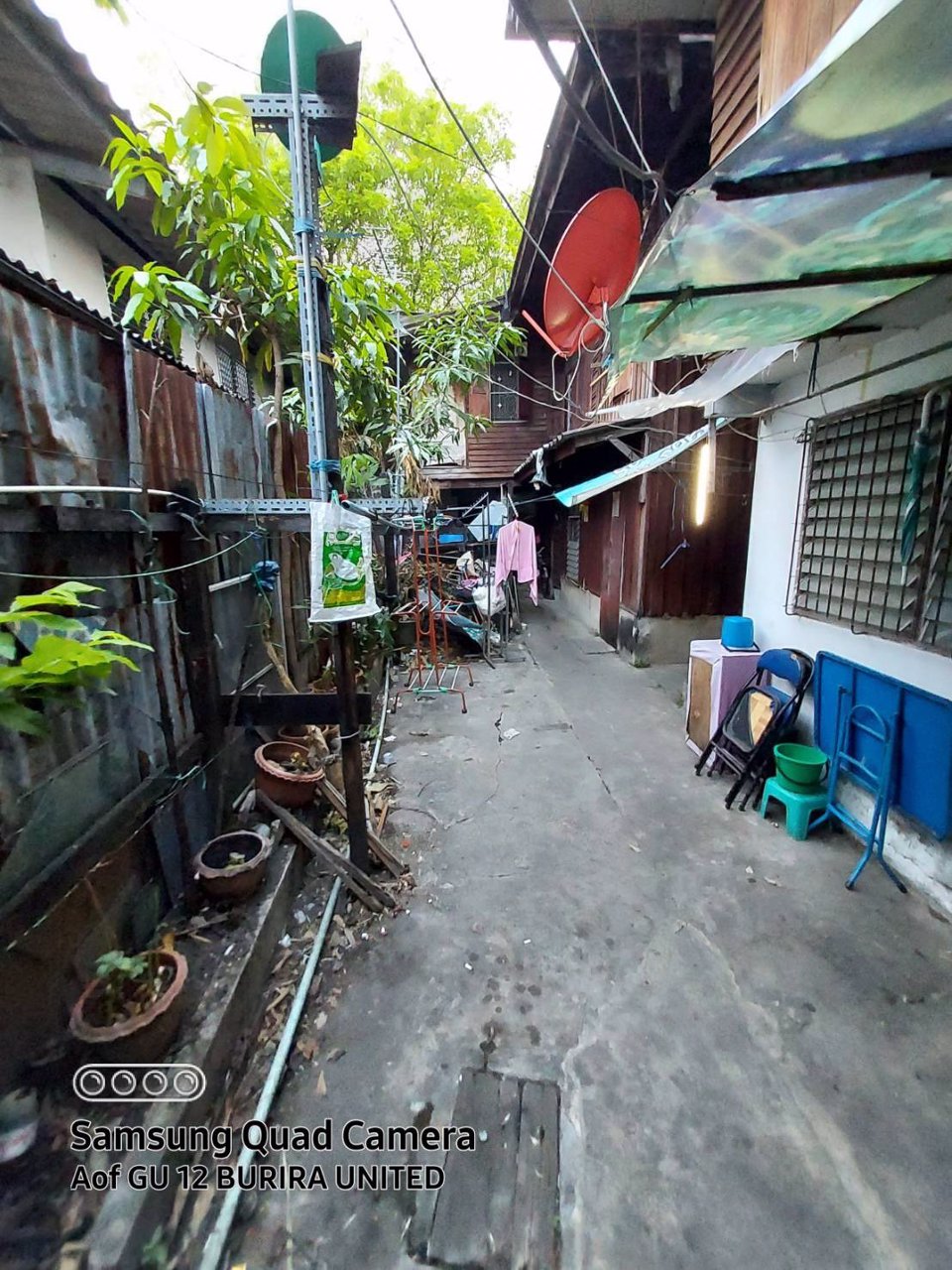 ขายที่ดินขนาด-46-ตรวพร้อมบ้านไม้เก่าตามสภาพ