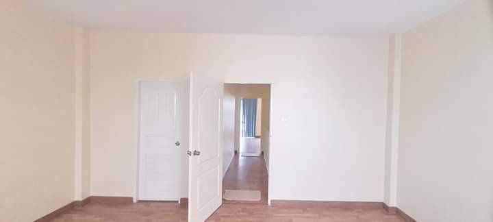 ให้เช่าโฮมออฟฟิต-3-ชั้น-หมู่บ้านอยู่ติดถนนใหญ่สายไหม-ทำเลดี-เดินทางสดวก