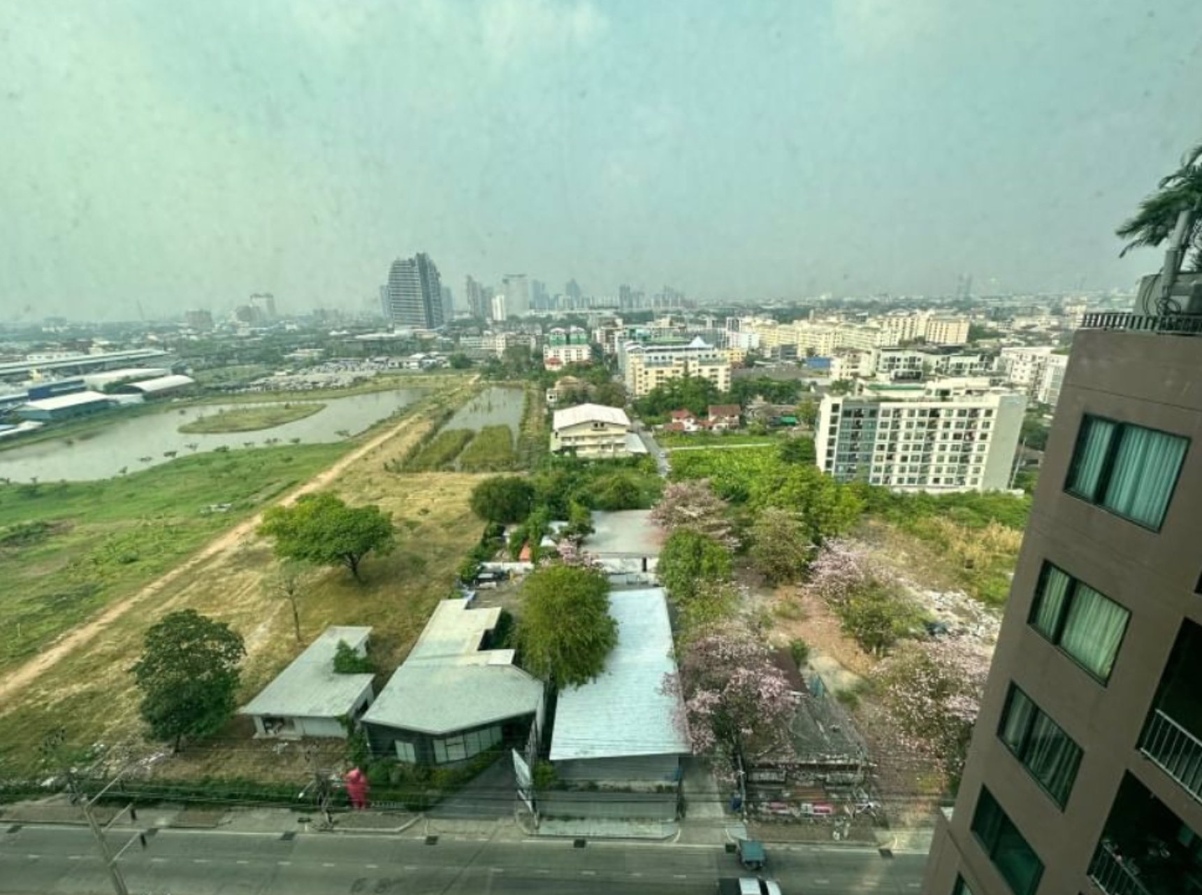 ขายด่วน-ขายถูกมากๆ-คอนโด-เดอะ-แกลเลอรี่-แบริ่ง